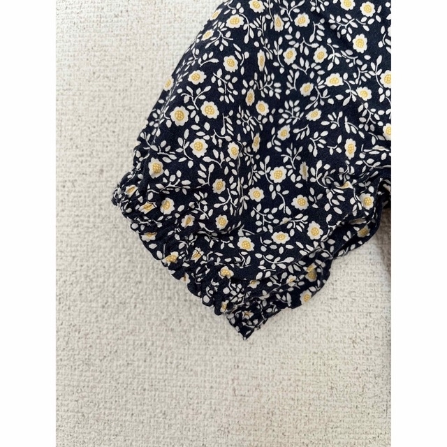 UNIQLO(ユニクロ)のUNIQLO ワンピース キッズ/ベビー/マタニティのキッズ服女の子用(90cm~)(ワンピース)の商品写真