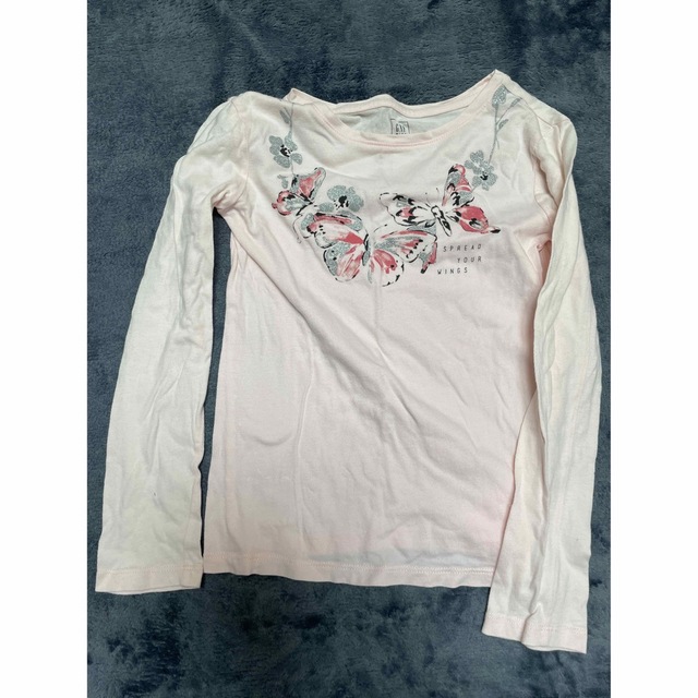 GAP Kids(ギャップキッズ)の薄手の長袖Tシャツ キッズ/ベビー/マタニティのキッズ服女の子用(90cm~)(Tシャツ/カットソー)の商品写真