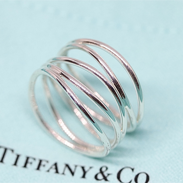 Tiffany & Co.(ティファニー)のティファニー ウェーブ 5ロウ リング  レディースのアクセサリー(リング(指輪))の商品写真