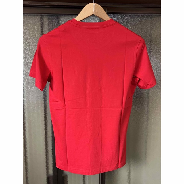 DIESEL(ディーゼル)のDIESEL  新品未使用　XSサイズ　Tシャツ　カットソー　赤　ディーゼル メンズのトップス(Tシャツ/カットソー(半袖/袖なし))の商品写真