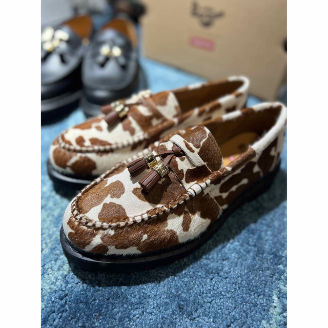 通常 1本タイプ Supreme × Dr.Martens ローファー cow 27cm | www