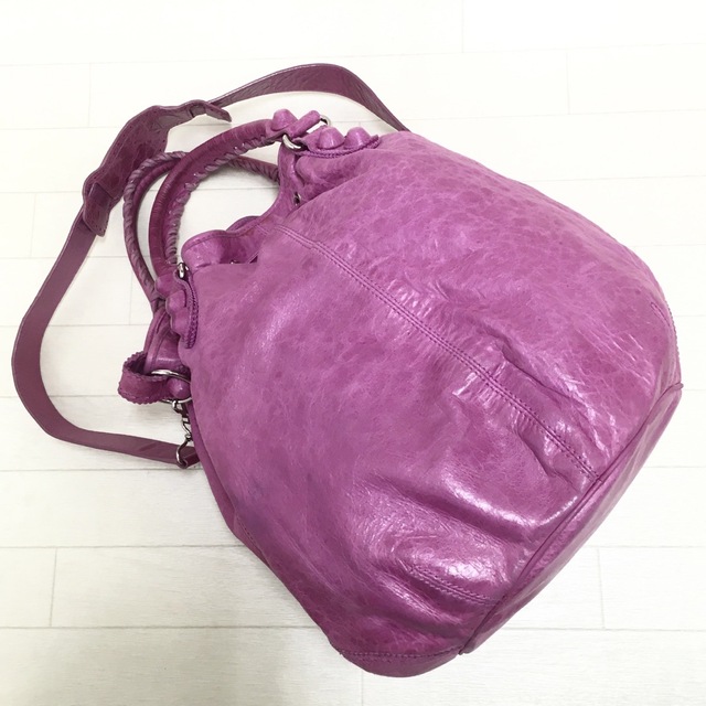 Balenciaga - ☆良品・シリアル付☆BALENCIAGA ジャイアント ポンポン ...