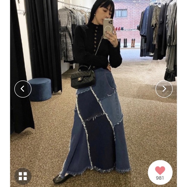 Ameri VINTAGE(アメリヴィンテージ)のUND PATCHWORK DENIM SKIRT レディースのスカート(ロングスカート)の商品写真