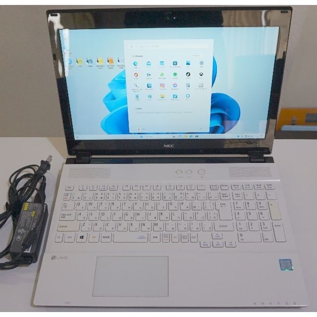 【設定済】NEC LAVIE Intel Core i5-7200U・SDD新品