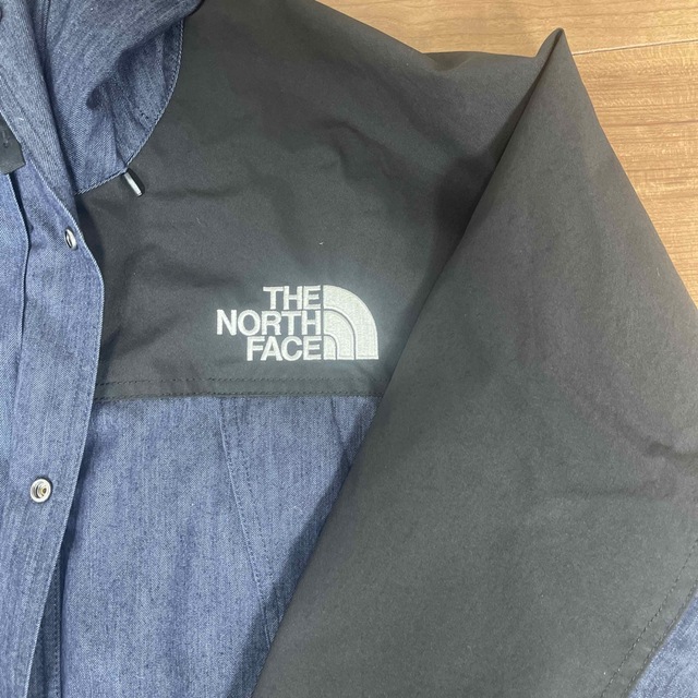 THE NORTH FACE(ザノースフェイス)のTheNorthFace Mountain Light Denim Jacket メンズのジャケット/アウター(マウンテンパーカー)の商品写真