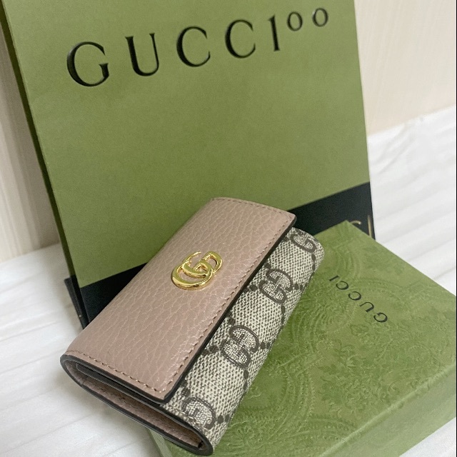 グッチ