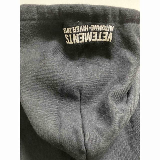 VETEMENTS(ヴェトモン)の【未使用】ヴェトモン(VETEMENTS)2018aw タイタニックフーディ　M メンズのトップス(パーカー)の商品写真