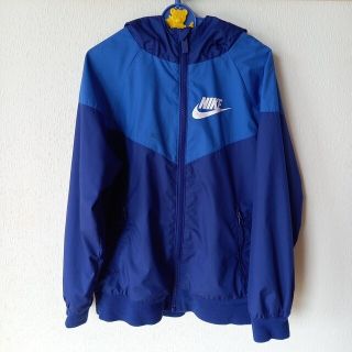 ナイキ(NIKE)のNIKE アウター 上着 春 秋 120 130 青 男の子(ジャケット/上着)