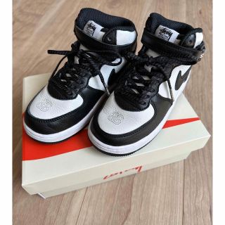 NIKE - NIKE STUSSY AIR FORCE 1 MID キッズ 18cmの通販 by ぱちぱち's