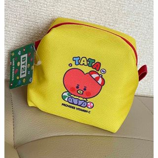 ビーティーイシビル(BT21)のTATA キューブポーチ(キャラクターグッズ)