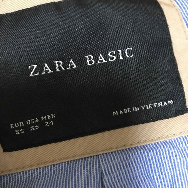 ZARA(ザラ)のZARA   BASIC   トレンチコート レディースのジャケット/アウター(トレンチコート)の商品写真