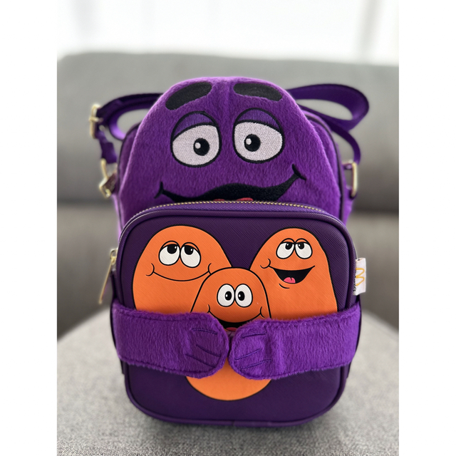 日本未入荷】 Loungefly マクドナルド グリマス クロスボディバック