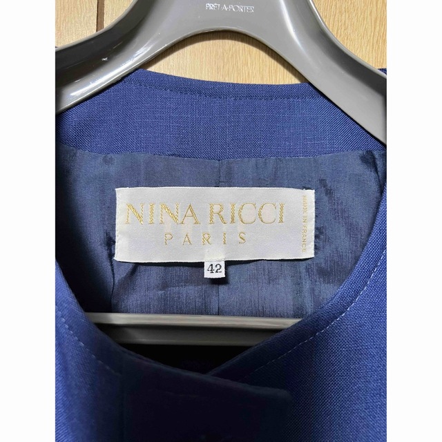 NINA RICCI(ニナリッチ)のNINA RICCI ニナリッチ　ノーカラージャケット、ブルー レディースのジャケット/アウター(ノーカラージャケット)の商品写真