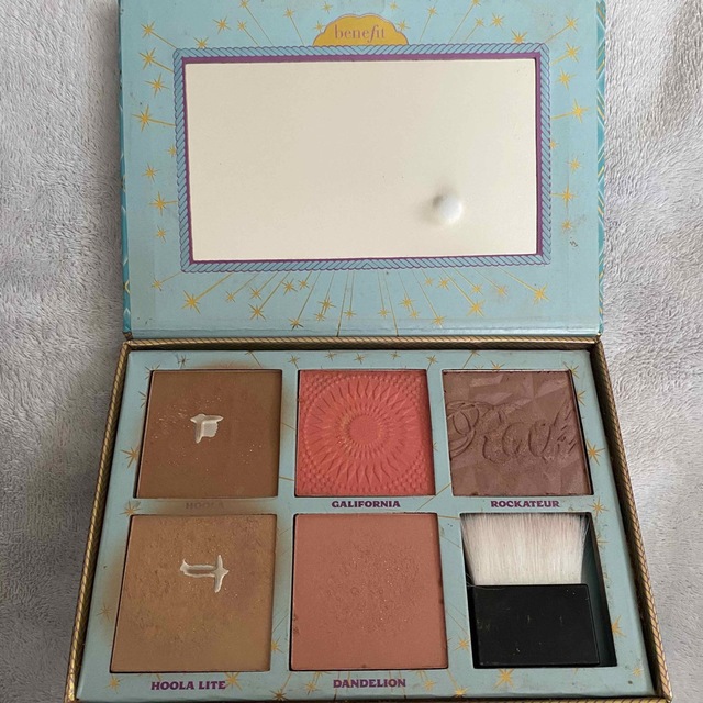 Benefit(ベネフィット)のbene fit  チークパレット コスメ/美容のベースメイク/化粧品(フェイスパウダー)の商品写真