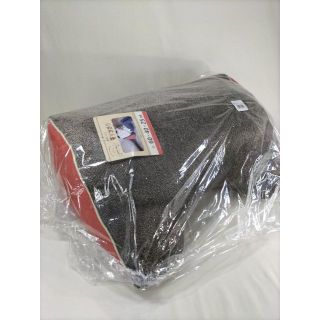 ★☆【特別価格】クッション 1点（レッド）約60ｘ40ｘ25ｃｍ　寄りかかり、枕(枕)