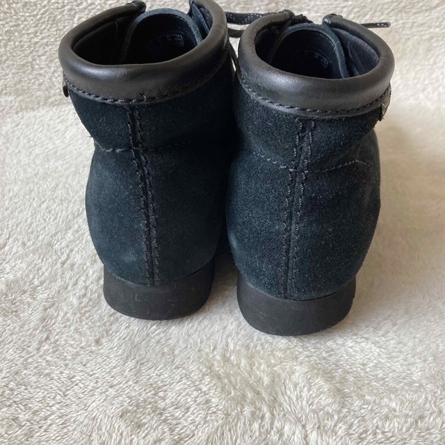 ☆クラークス☆ワラビーブーツ☆ゴアテックス☆vibramソール☆黒