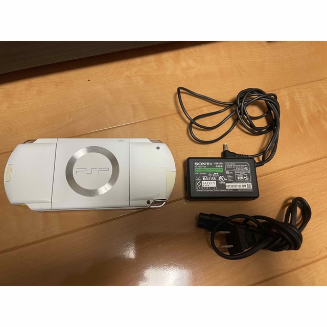 PSP(PSP1000) エンタメ/ホビーのゲームソフト/ゲーム機本体(携帯用ゲーム機本体)の商品写真