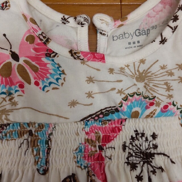 babyGAP(ベビーギャップ)のbabyGap長袖 キッズ/ベビー/マタニティのキッズ服女の子用(90cm~)(Tシャツ/カットソー)の商品写真