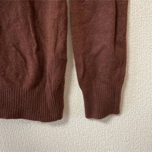 Techichi(テチチ)のニット　Ｖネック　ブラウン レディースのトップス(ニット/セーター)の商品写真