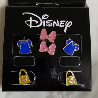 ディズニー(Disney)のセール❣️【Disney】デイジー ピアス 6個 3セット(ピアス)