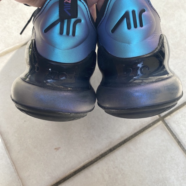 NIKE(ナイキ)のAir Max 270 : 28cm メンズの靴/シューズ(スニーカー)の商品写真