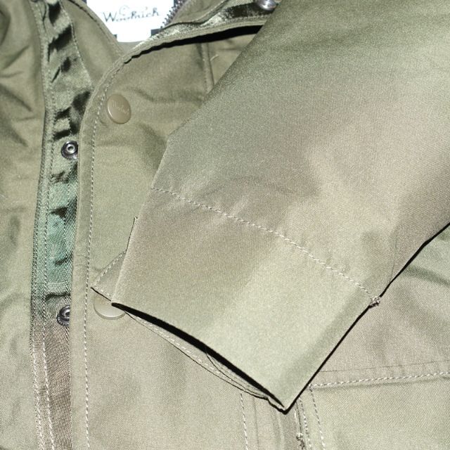 WOOLRICH(ウールリッチ)のWOOLRICH ARCTIC DOWN PARKA  メンズのジャケット/アウター(ダウンジャケット)の商品写真
