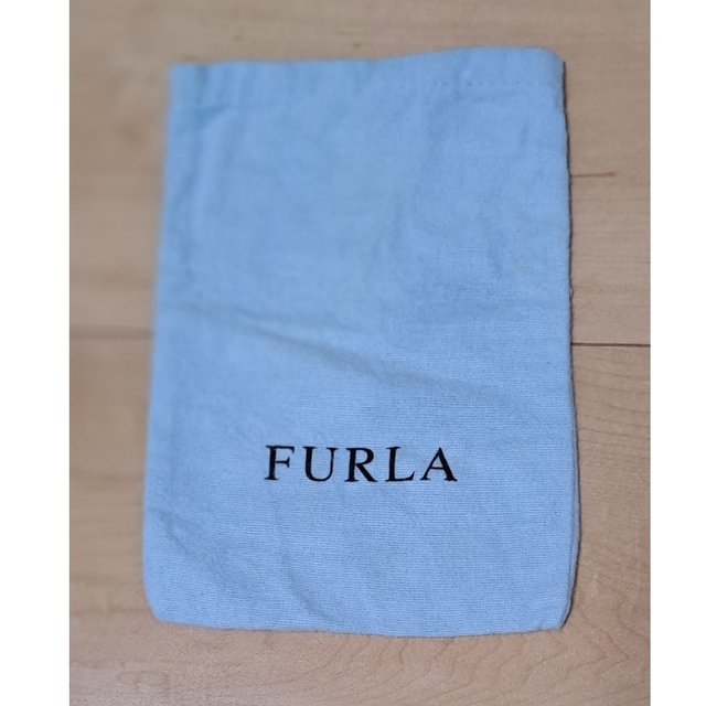 Furla(フルラ)のFURLA　財布入　巾着 レディースのファッション小物(ポーチ)の商品写真