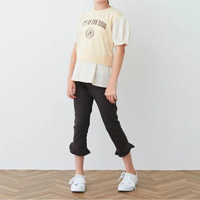 petit main(プティマイン)のpetit main　カレッジロゴ切替えTシャツ　クリーム　140cm キッズ/ベビー/マタニティのキッズ服女の子用(90cm~)(Tシャツ/カットソー)の商品写真