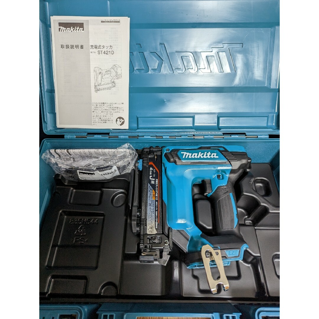 マキタ(makita) 充電式タッカ 18V　ST421DZK