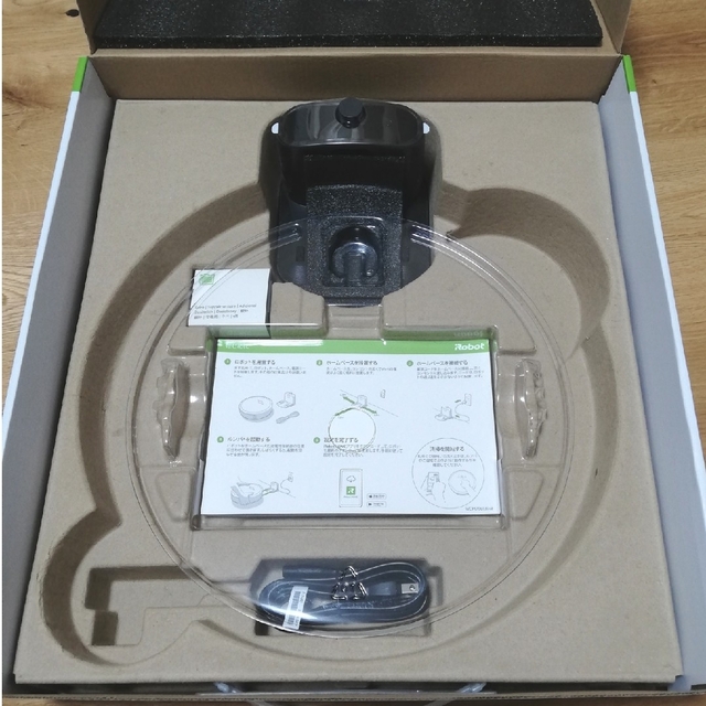 iRobot(アイロボット)のロボット掃除機i3(i3150)　新品,未使用 スマホ/家電/カメラの生活家電(掃除機)の商品写真