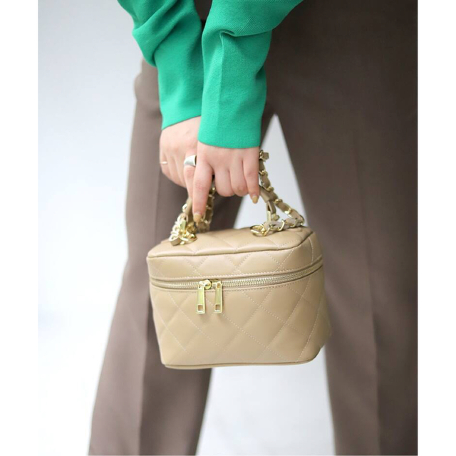 SLOBE IENA(スローブイエナ)の【AULENTTI/オウレンティ】VANITY バッグ レディースのバッグ(ショルダーバッグ)の商品写真