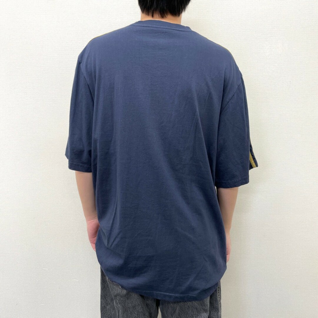 adidas(アディダス)のUS古着 アディダス adidas Tシャツ 半袖 ロゴ プリント サイズ：メンズ 2XL ネイビー×ベージュ系【中古】 メンズのトップス(Tシャツ/カットソー(半袖/袖なし))の商品写真