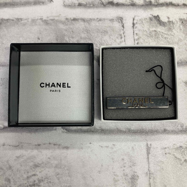 CHANEL(シャネル)の値下げ中！CHANEL 空箱 シャネル レディースのバッグ(ショップ袋)の商品写真