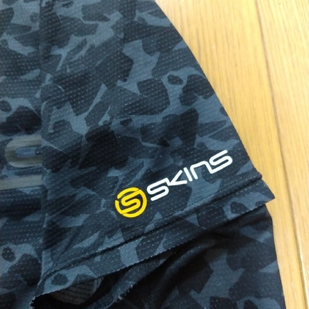 SKINS(スキンズ)の510.あ.スキンズの　シャツ メンズのトップス(Tシャツ/カットソー(半袖/袖なし))の商品写真