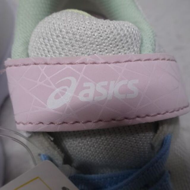 asics(アシックス)の新品　アシックス　レーザービーム　キッズ　スニーカー　ベルクロ　マジックテープ キッズ/ベビー/マタニティのキッズ靴/シューズ(15cm~)(スニーカー)の商品写真