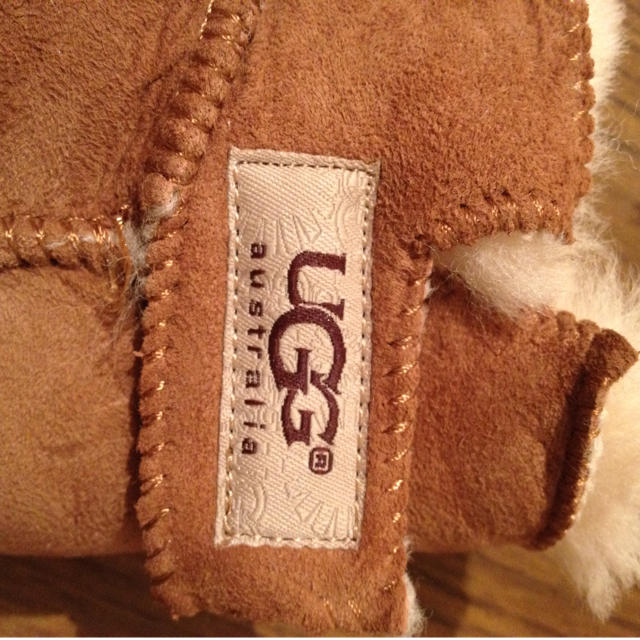 UGG(アグ)のUGGベビームートンブーツ🎀 キッズ/ベビー/マタニティのベビー靴/シューズ(~14cm)(その他)の商品写真