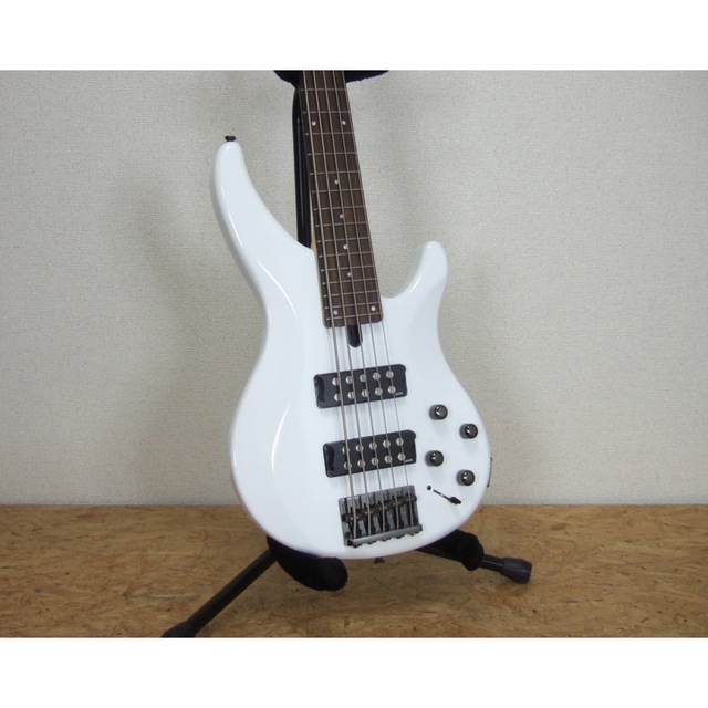 YAMAHA TRBX305 ホワイト 5弦ベース-