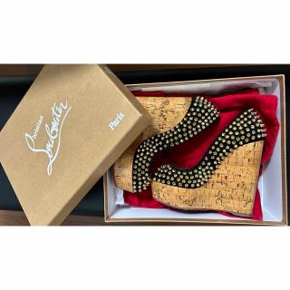 クリスチャンルブタン(Christian Louboutin)のルブタン　35.5(22.5〜23cm) スパイク　ウェッジ(ハイヒール/パンプス)