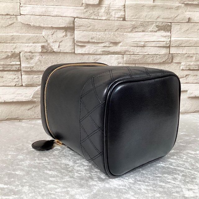 ⭐️極美品⭐️ シャネル ピコローレ 縦型バニティ ハンドバッグ