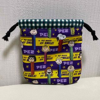 ハンドメイド 巾着袋 PEZ×スヌーピーの通販 by risa's shop｜ラクマ