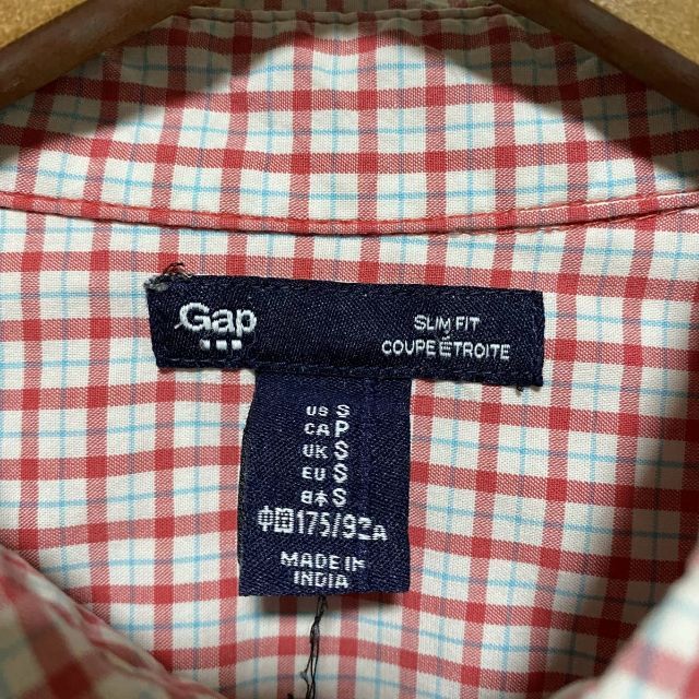 GAP(ギャップ)のアメリカ古着 GAP(ギャップ) 長袖シャツ　ギンガムチェックシャツ　A60 メンズのトップス(シャツ)の商品写真