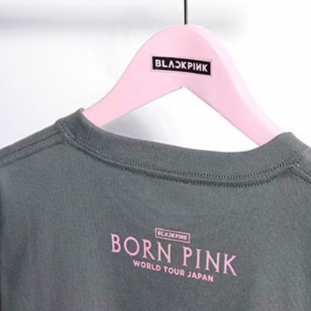 BLACKPINK フォトTシャツ　Shut Down 3