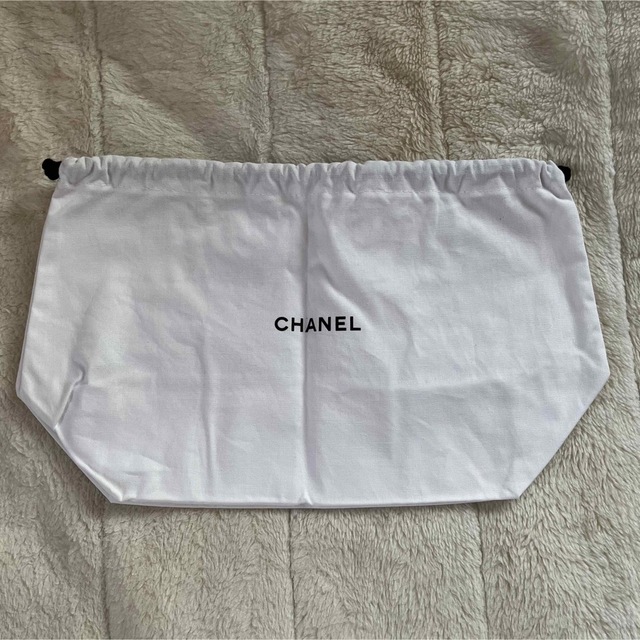 CHANEL(シャネル)のCHANEL シャネル 巾着 ショッパー レディースのファッション小物(ポーチ)の商品写真