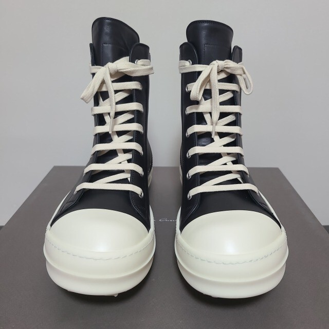Rick Owens(リックオウエンス)の【新品】Rick Owens  スニーカー ラモーンズ RAMONES　43 メンズの靴/シューズ(スニーカー)の商品写真
