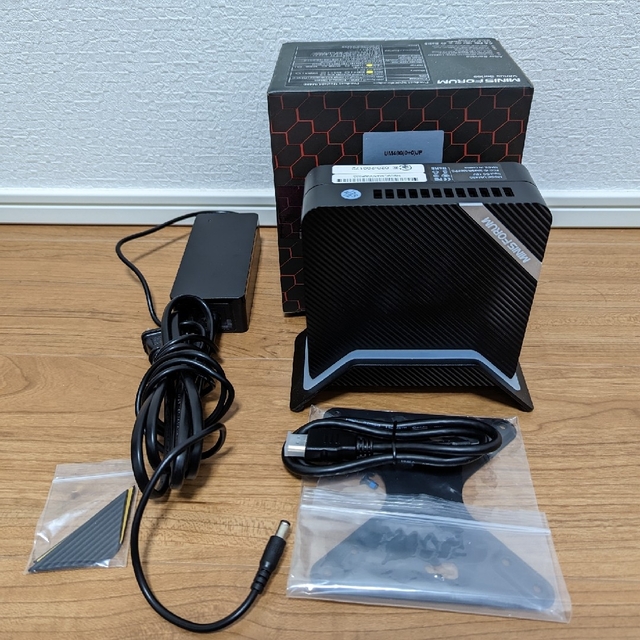 MINIS FORUM UM480 ミニPCPC/タブレット