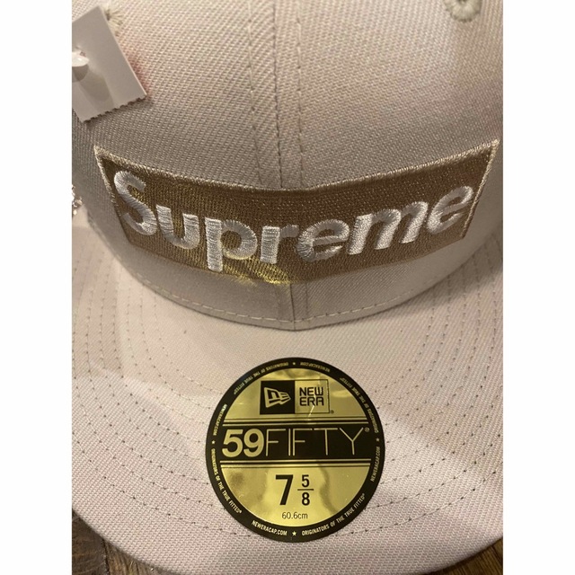 Supreme(シュプリーム)のSupreme Box Logo Mesh New Era Stone 5/8 メンズの帽子(キャップ)の商品写真