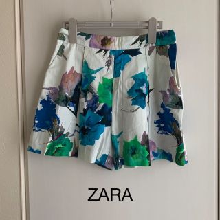 ザラ(ZARA)のZARA BASIC  ショートパンツ　キュロット(キュロット)