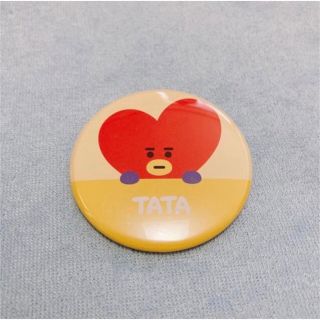 ビーティーイシビル(BT21)のBT21 カフェ 缶バッジ(TATA)(アイドルグッズ)