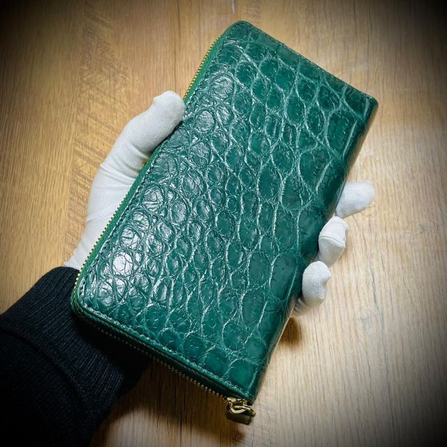割引発見割引発見クロコダイル 長財布 カード21枚 大容量 背部