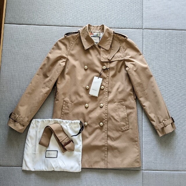 GUCCI - 新品タグ付き GUCCI イタリア製 トレンチコート 未使用 GUCCI - 新品タグ付き GUCCI イタリア製 トレンチコート 未使用